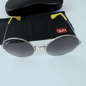 Ray-Ban RB3592